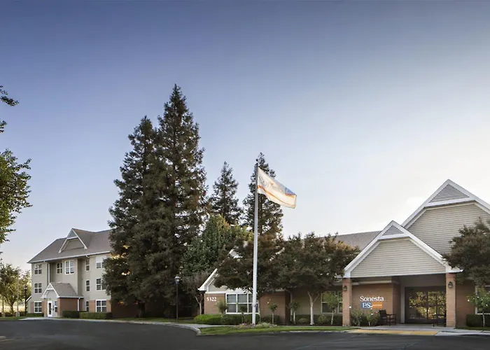 Sonesta ES Suites Fresno